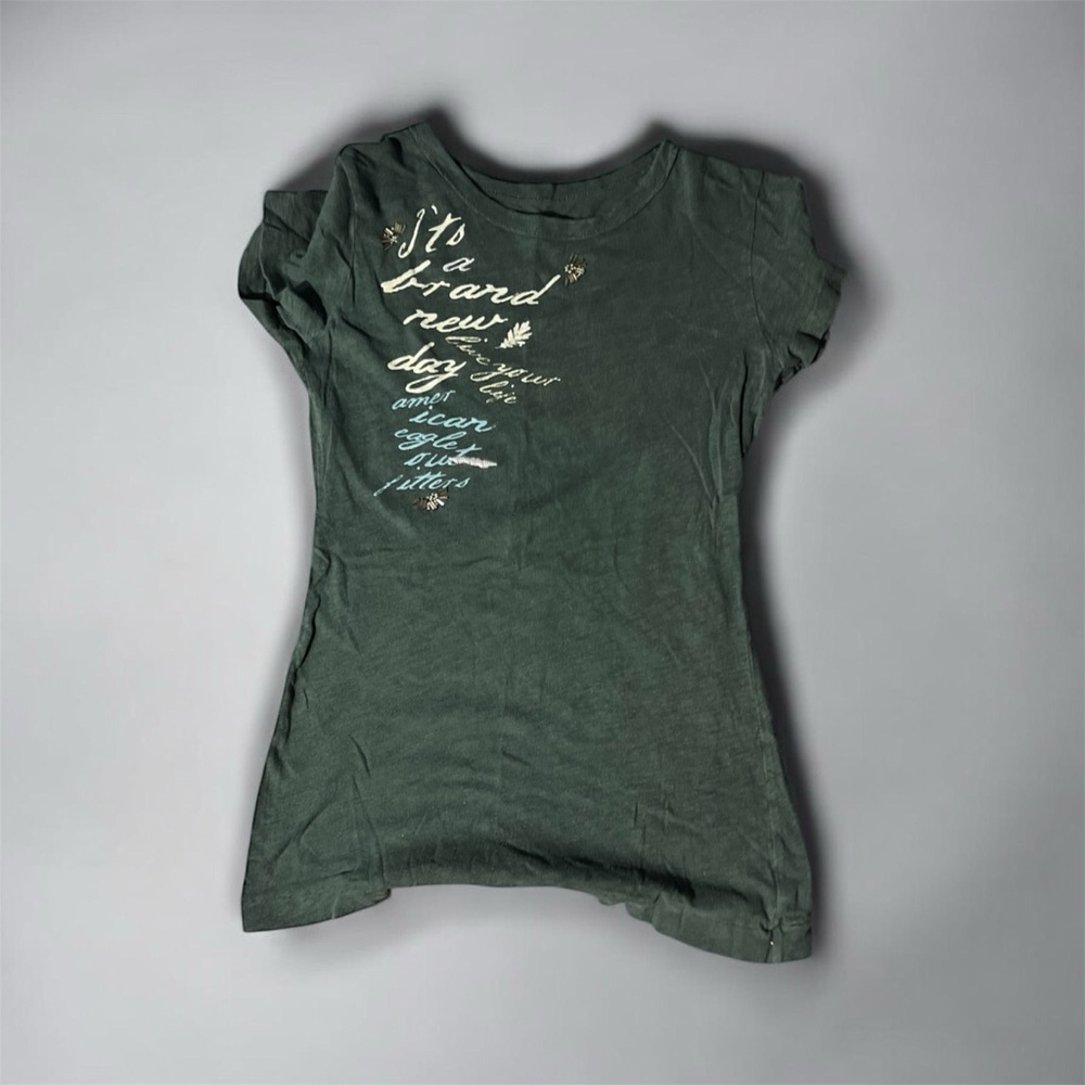 American Eagle Outfitters Dark Green Short Sleeve Graphic Tee 543
